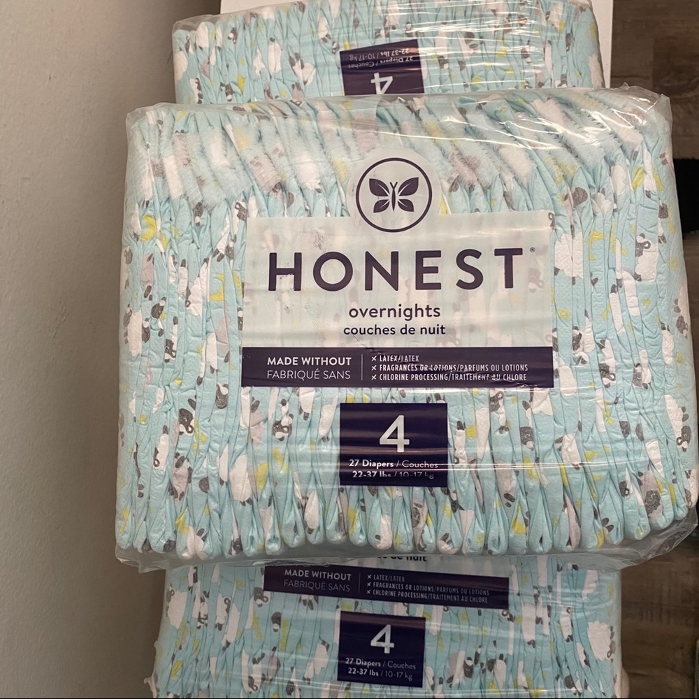3-pack of Honest Size 4 Nighttime Diapers